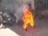 Shahjahanpur: एसपी ऑफिस के बाहर खुद को आग लगाने वाले युवक ने तोड़ा दम