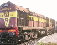 Indian Railways: लगातार बारिश से रेलवे अलर्ट, 15 से अधिक ट्रेनों को किया रद्द
