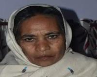 Bijnor Crime News: बुजुर्ग महिला की धारदार हथियार से गला रेतकर हत्या, चारपाई पर पड़ा मिला शव, बेटी बोली- भाभी ने जमीन के लिए मां को मार डाला.