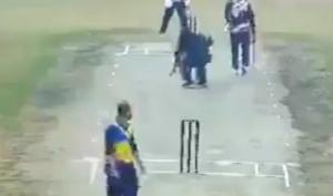 क्रिकेट खेल रहे युवा इंजीनियर को आया हार्ट अटैक, मौत का LIVE वीडियो वायरल