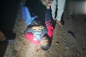 Aligarh News : लूट के आरोपी को पुलिस ने मुठभेड़ में किया गिरफ्तार, 65 हजार रुपये बरामद