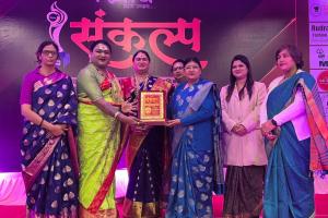Agra News: डॉ. भीमराव आम्बेडकर विश्विधालय आगरा में दिव्यांग फैशन शो के साथ कर्मयोगी सम्मान समारोह