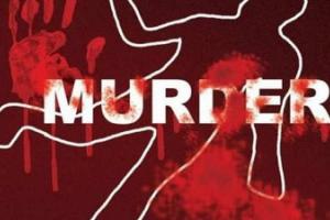 Jaunpur Murder: जमीनी विवाद में एक व्यक्ति की हत्या, दूसरा घायल, प्रधान पति हिरासत में
